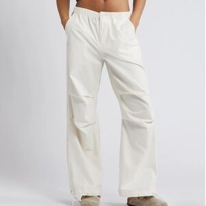 Cotton On Cargo Pants Women’s 2 Beige Cream Low Rise Pockets Y2K 90s